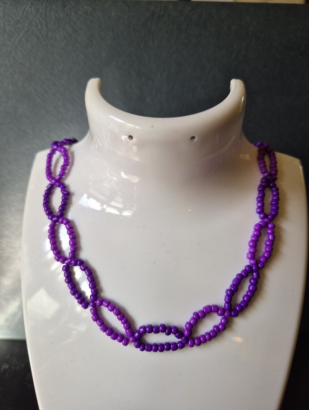 Handmade CHOKER Style Neckace 15"